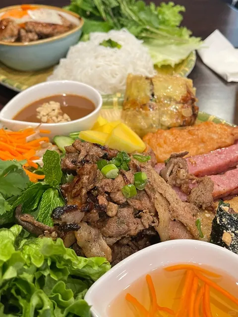 A new Vietnamese restaurant in Waterloo 🍴