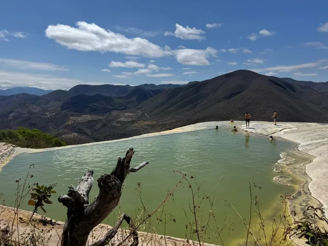 🌊 Hierve el Agua: Petrified Waterfalls Without the Tour Group Drama 