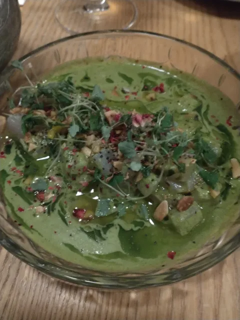 Creative & Colorful Dishes in a Serene Ambiance 🌿🎨🍽️