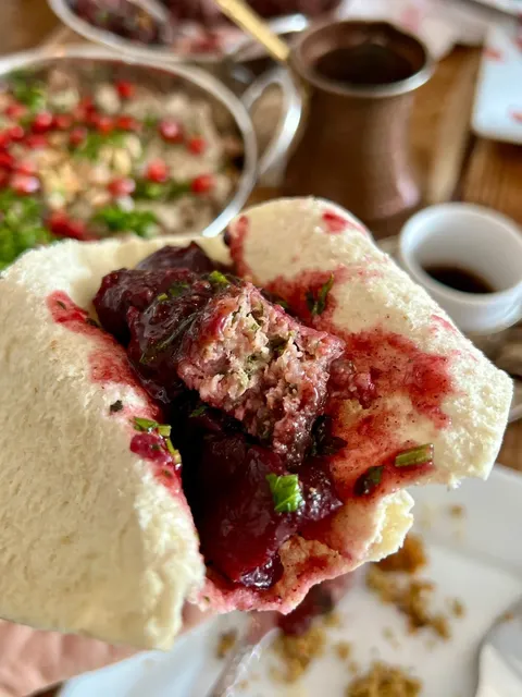 🇨🇦 Must-Try Syrian Restaurant in Toronto 🇸🇾 Absolutely Amazing!