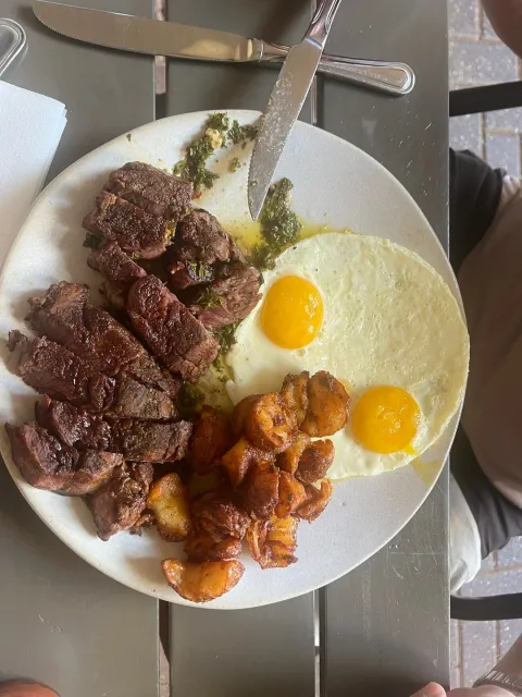 Delicious Breakfast Experience! 🍳☕