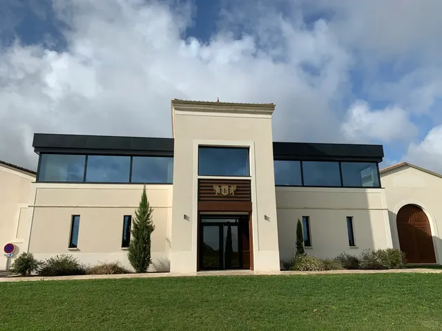 Bordeaux Chateau Lamothe-Vincent 🏰🍇