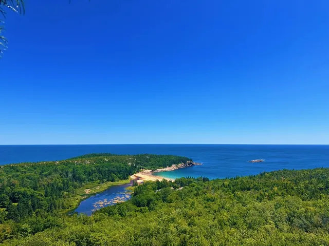 A 3-Day, 2-Night Mountain & Sea Trip to Acadia National Park