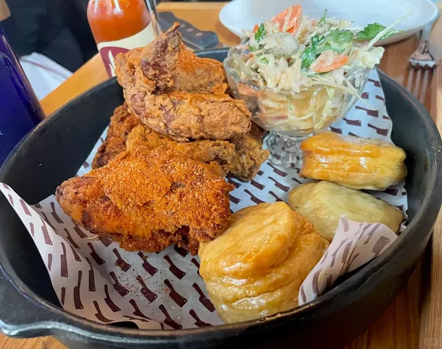 New York | The Dutch 🌟