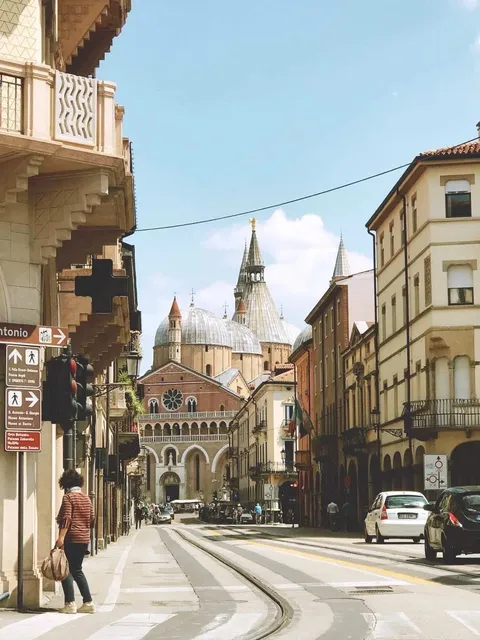 🇮🇹 Padua: The Renaissance City You MUST Visit in Your Lifetime! ✨