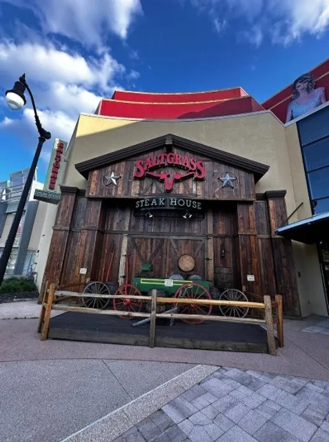 An Outstanding Dinner at Saltgrass in Nashville!