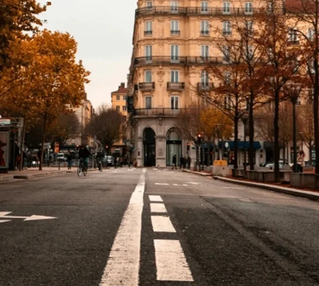 France🇫🇷｜Place Bellecour in Lyon