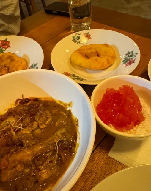 The Maldive Kitchen, Recommended by a Local Jackie Chan Fan