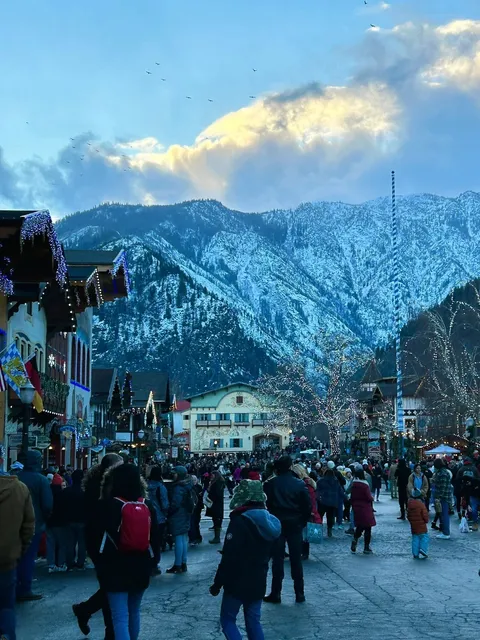 Leavenworth🎄｜Seattle's Enchanting Christmas Town