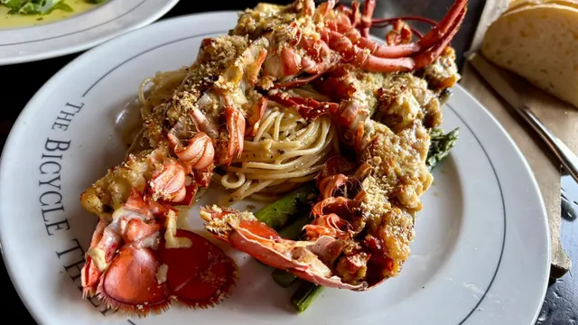 🇨🇦 Halifax Food Spotlight: The Bicycle Thief