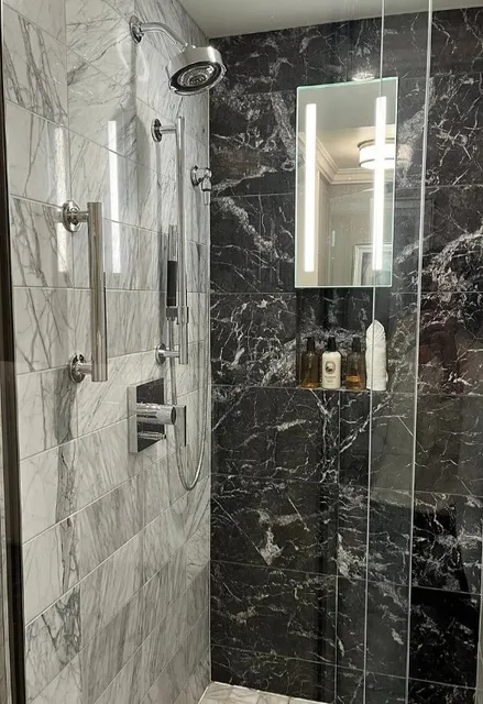  The Ritz-Carlton, Cleveland | Downtown Luxury with Classic Elegance