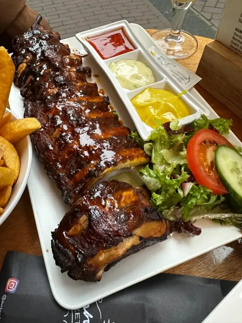 Amsterdam Pork Ribs and Fries! 😋
