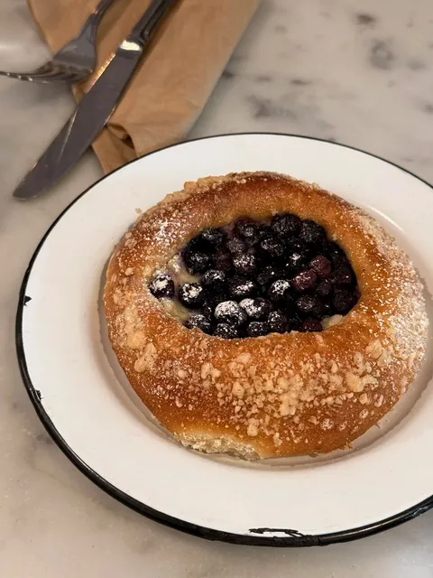 Farm-to-Table Hype or Just Another Marketing Masterpiece? 🤔​​