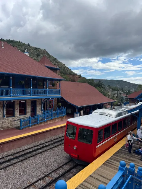 Pikes Peak Cog Railway Review 🚂🏔️