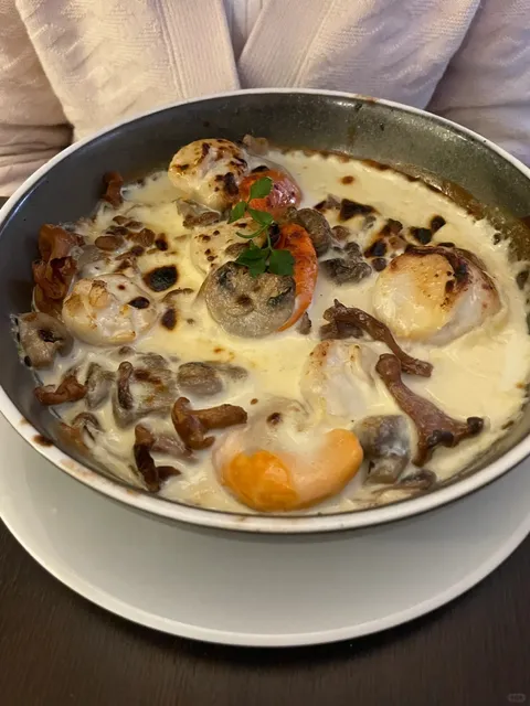 Paris: Chez Gabrielle - Google Rating 4.7