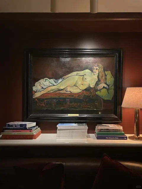 What's it like to dine in London's most artistic restaurant?