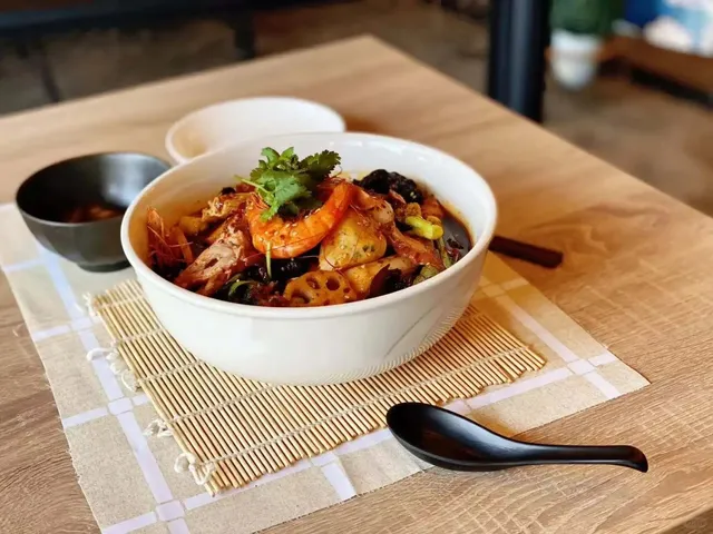 Spicy Way in Temple City – A Must-Visit for Dry Pot Lovers! 🌶️✨