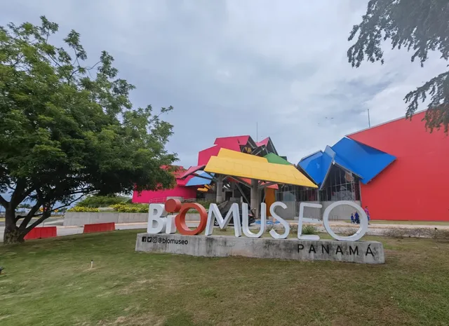 Biomuseo - Panama's Coolest Museum for Kids! 🌈🦜