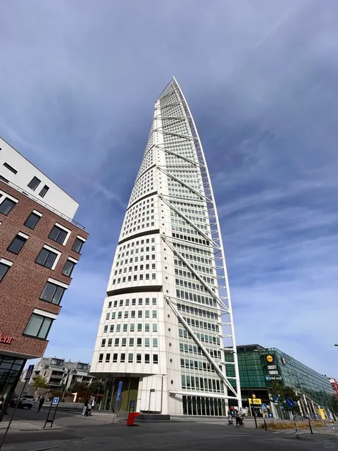  🇸🇪 Malmö | A One-Day Trip is All You Need in This Cozy City! ⚓️