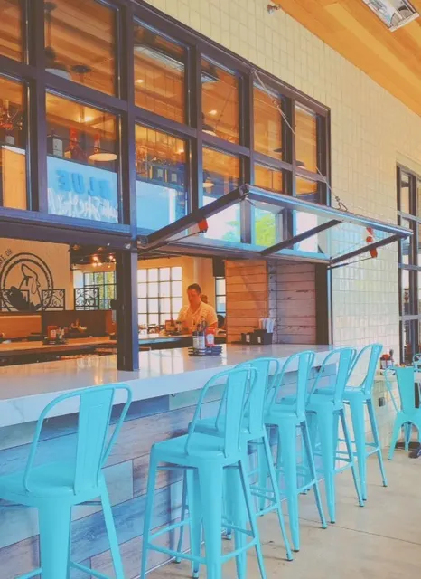 Another Broken Egg Cafe | A Sunny All-Day Brunch Retreat in Westlake