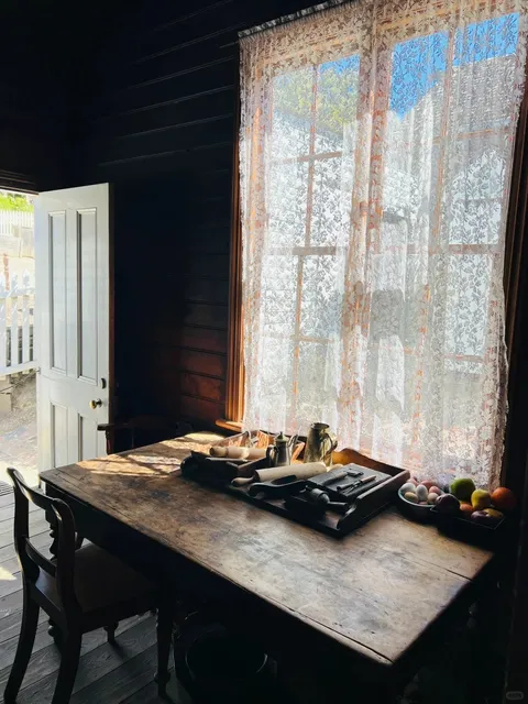 Ballarat Day Trip Guide: Step Back in Time! 🚂⏳