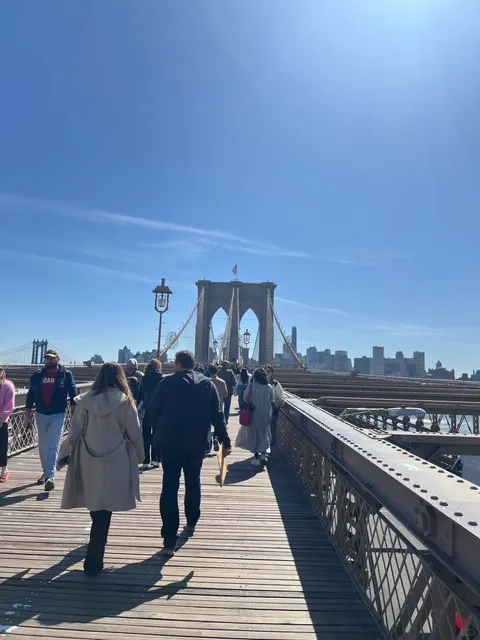 DUMBO Travel Guide in Brooklyn, New York 