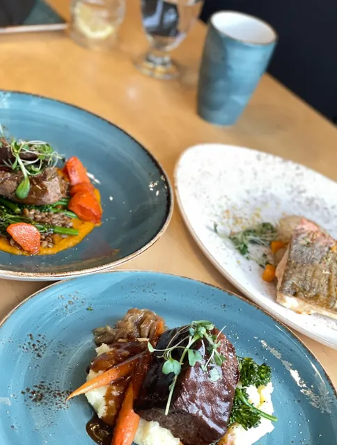 ​​Glacier Hotel Dining | Altitude – Fine Dining with Mountain Views​​ 