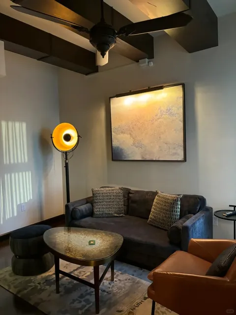 Hotel Figueroa - Great Value in LA Downtown! 🏙️✨