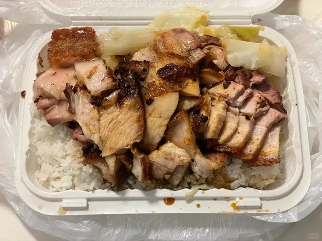 🍖 Wah Fung Fast Food: NYC's Char Siu Chaos 🥢