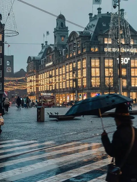 🇳🇱 Amsterdam Bucket List: 19 Must-Do Fairytale Experiences