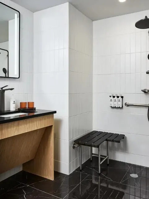 Just Opened! New NYC Hotel with Limited-Time Deals! 🎉🏨