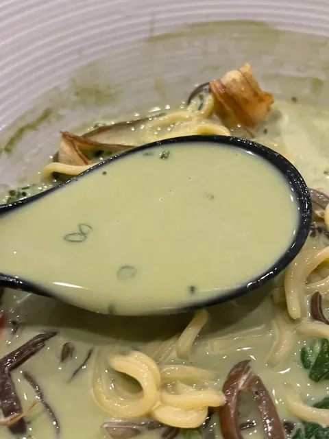 NYC Matcha Lovers – You NEED This Green Tea Ramen! 🍵😍