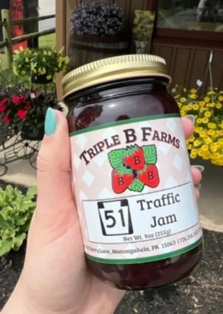 Triple B Farms 🍑🌼 | Your All-Day Country Escape!