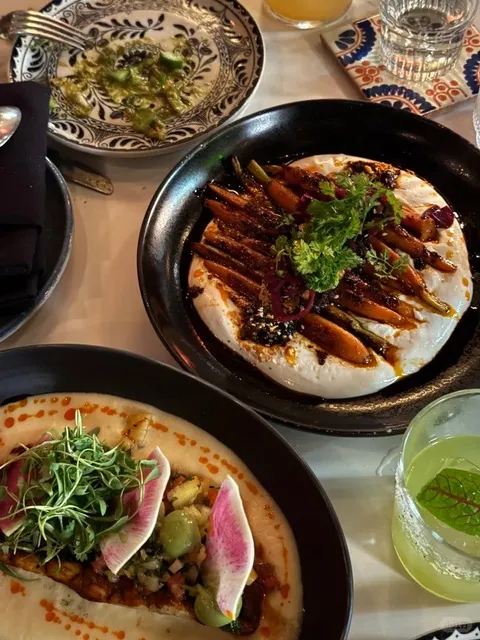 A Beautiful Meal in West Hollywood｜Found the Best Taco Dish in LA! 🌮✨