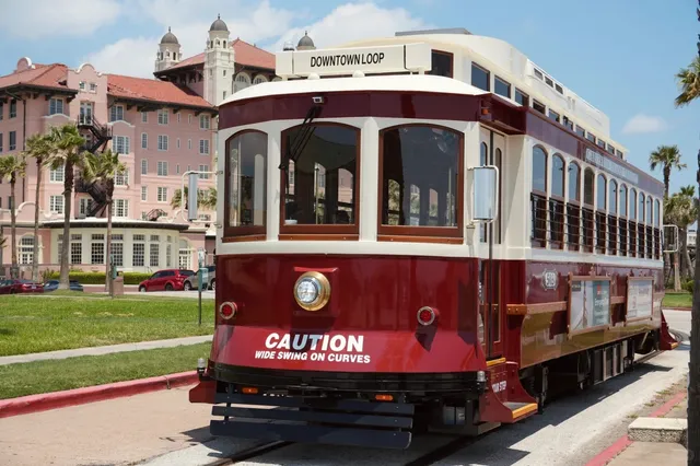 📷 A Perfect Day Trip in Galveston — We Rode the Trolley! 🚎