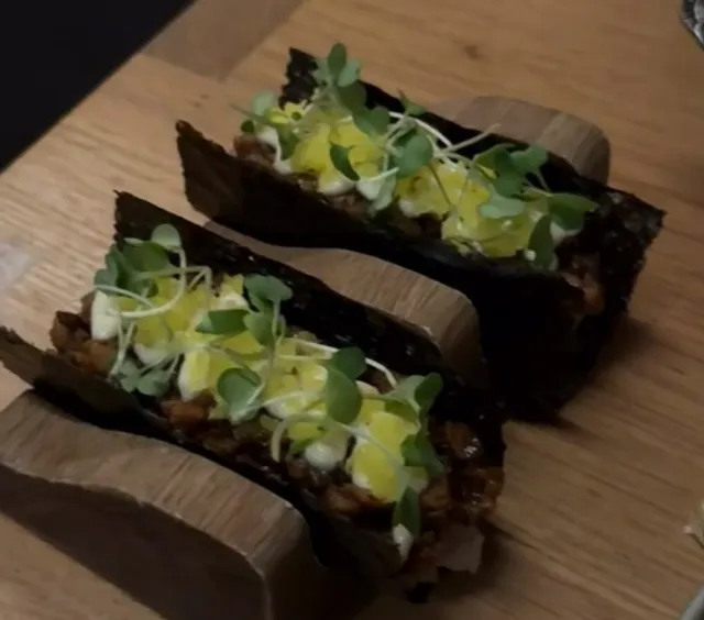 🍣 Gi-Jin - Pittsburgh's Upscale Sushi Sanctuary! 🎎