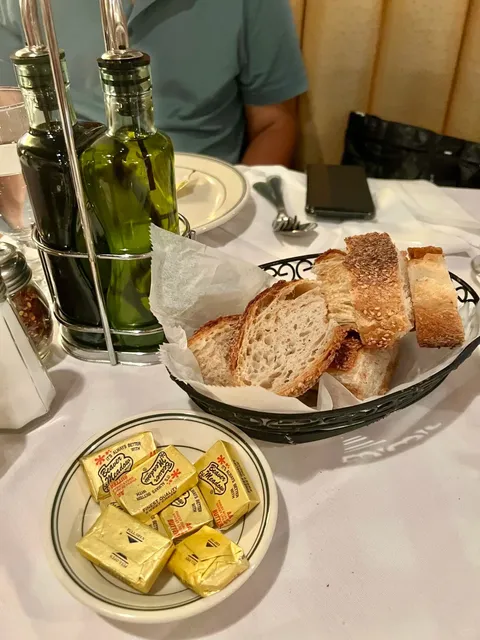 ​​NY｜Mind-Blown by This Tiramisu with "Extra Coffee Drizzle"! ☕️​​