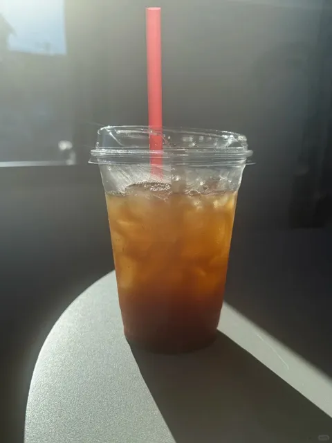 Los Angeles — Eyes Peeled Cafe Review ☕️✨