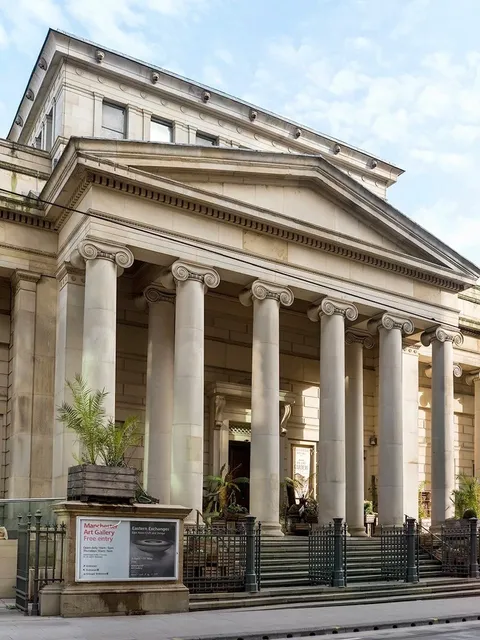 Manchester's Hidden Gem: MCR Art Gallery Guide 🎨✨