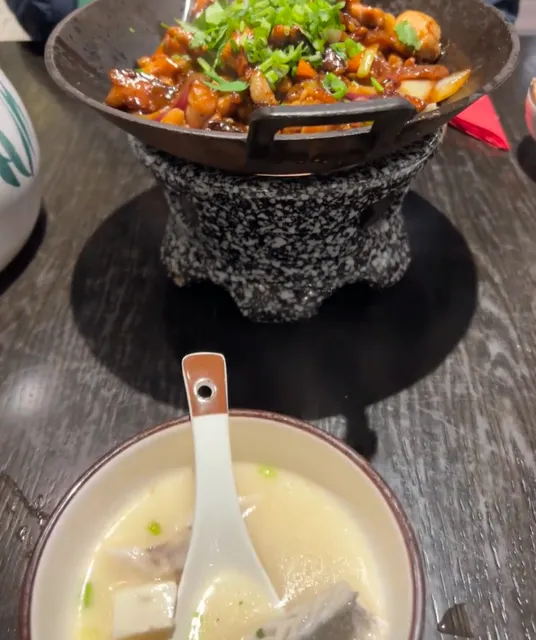 🍽️ Belfast Food Guide | Where to Eat in Northern Ireland's Capital!  