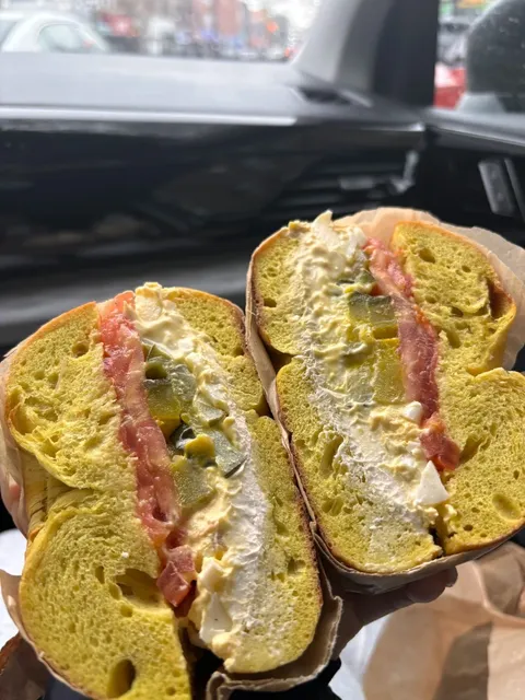 NYC Bagel Guide: A Love Story in Every Bite 🥯💘