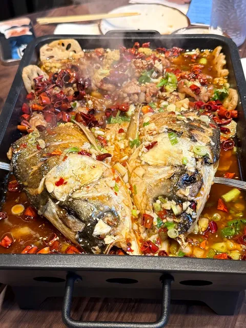 First Meal After the Temperature Drop: LIC Bullfrog Fish Head 🌡️🍜