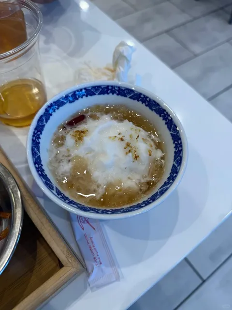 A Cozy Little Seafood Spot by the Wharf 🦞🌊