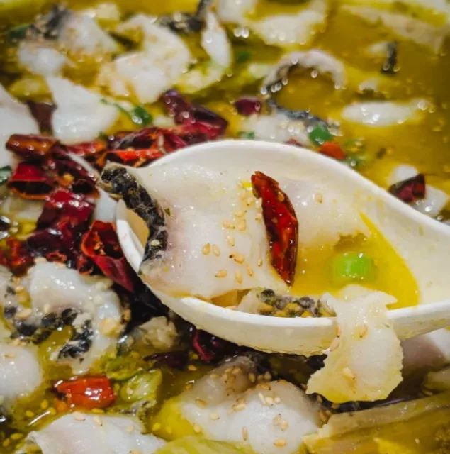 A New Affordable Spot in the East Village with Super Fresh Fish! 🐟