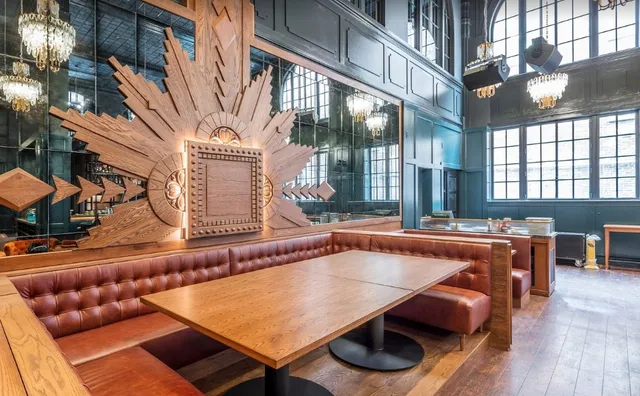 A Cozy Time at The Countrypolitan Bar & Kitchen!