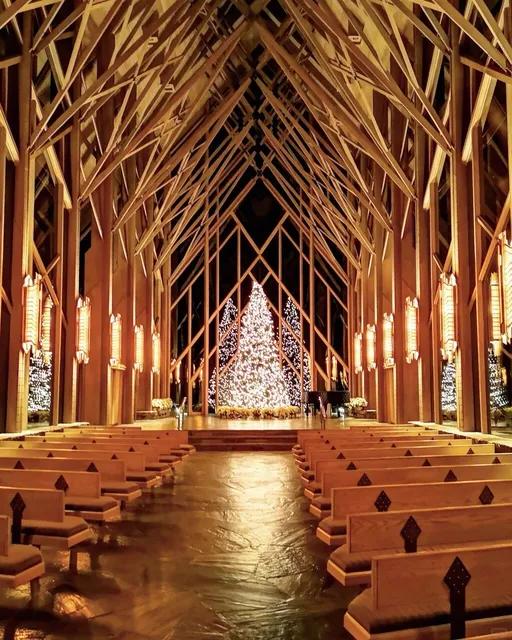 The Glass Chapel – Little Rock, Arkansas, USA ⛪️✨