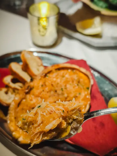 New York's Chez Fifi 🌟