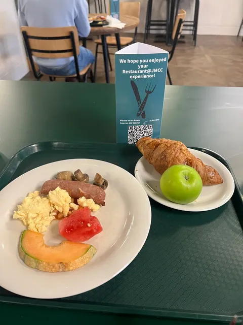 🏴󠁧󠁢󠁳󠁣󠁴󠁿 Edinburgh Budget Accommodation Hack: University Dorms!