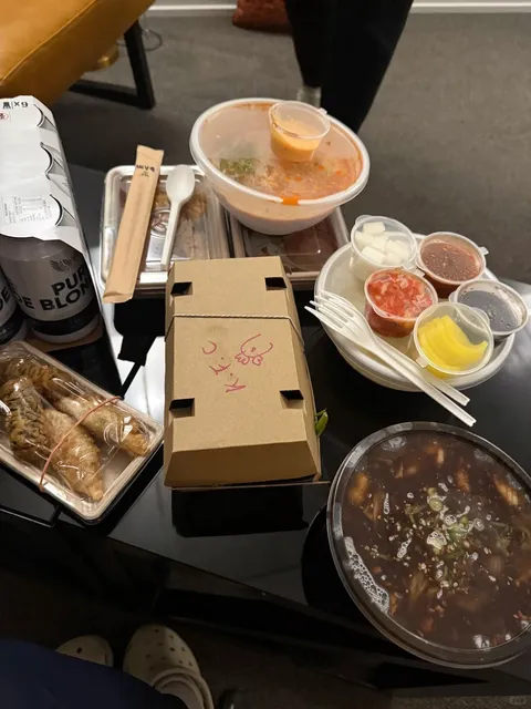 🍗 Best Meal in Launceston: Sun & Moon Eatery