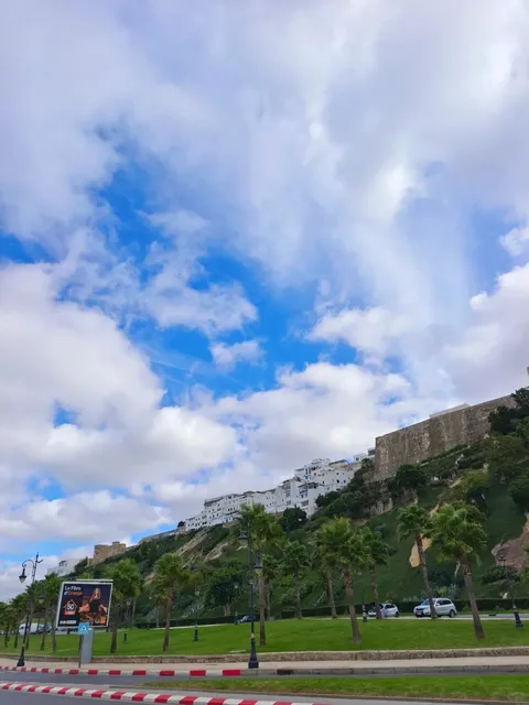 A Gem at the Crossroads of Continents 🌍🏰🔧（1）